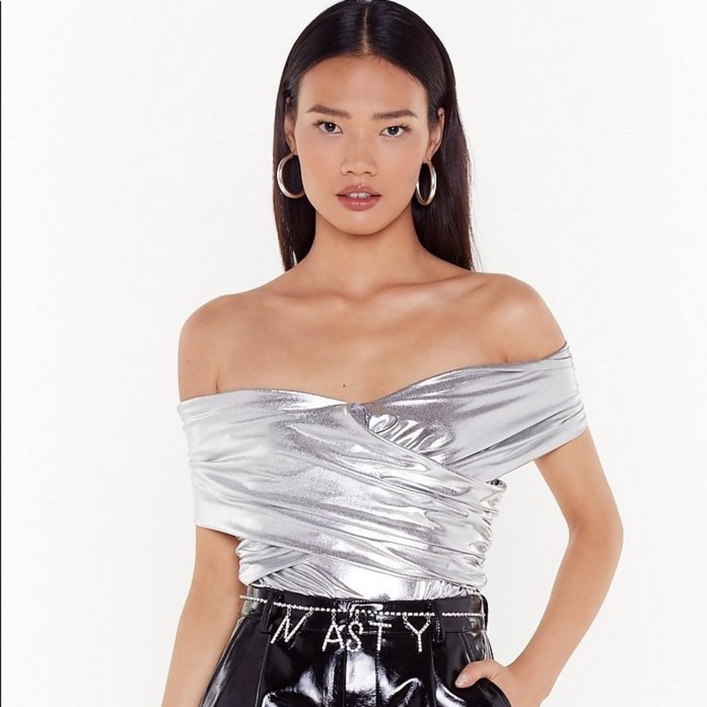 Metallic Silver Bodysuit 🌚